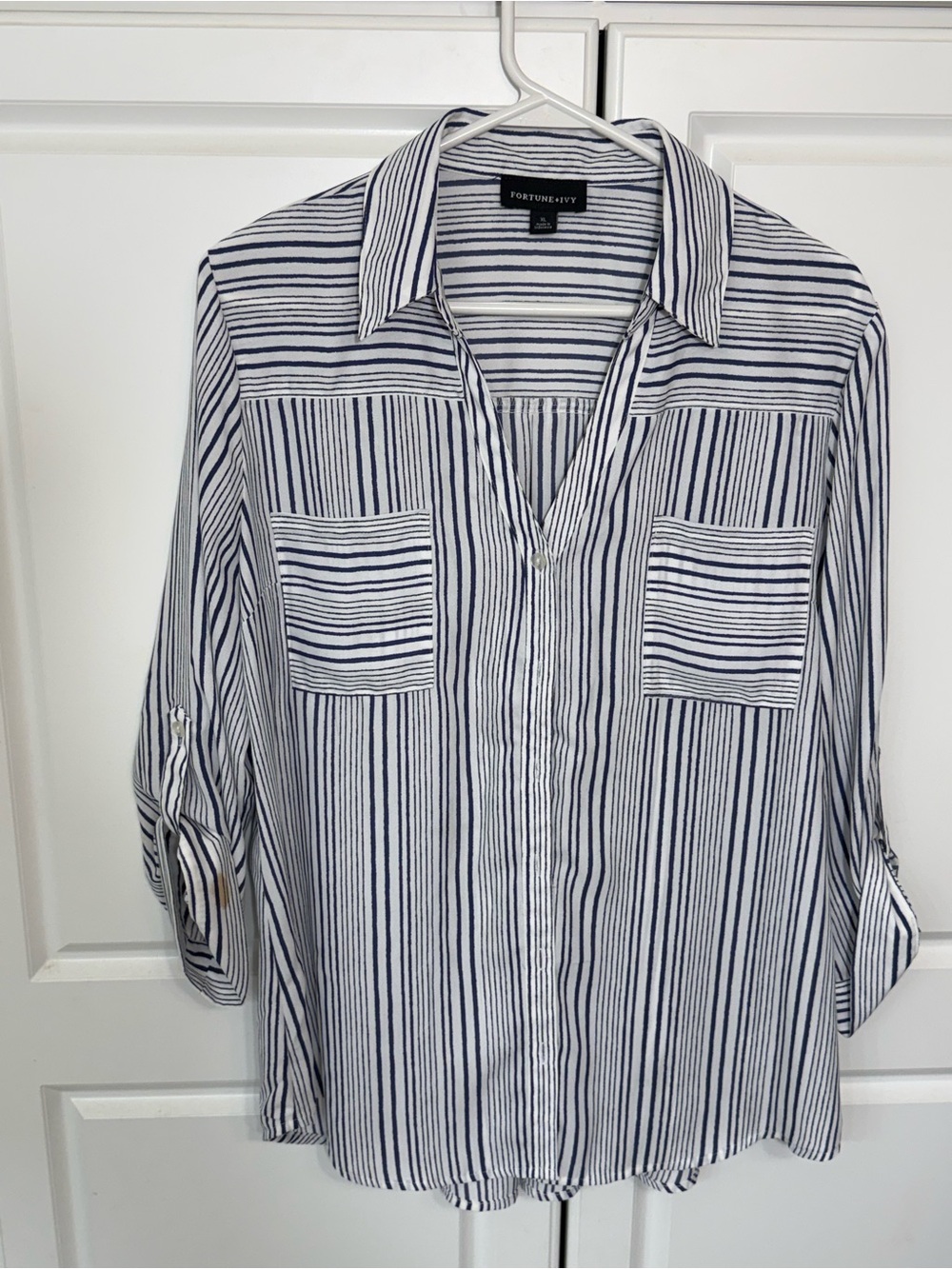 Fortune + Ivy Men's White and Navy Striped Casual Button-Down Shirt